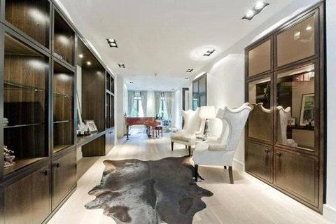5 bedroom house to rent, Thornwood Gardens, Kensington, London