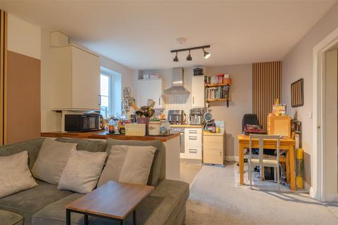 1 bedroom apartment for sale, Watling Street, Northampton NN7