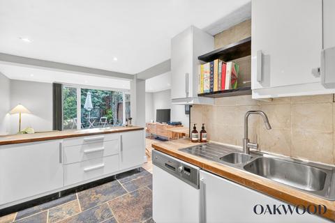 2 bedroom flat for sale, Leconfield Road, London, N5