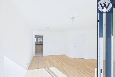 2 bedroom flat for sale, 80 Boardwalk Place , London , London , E14 5SH
