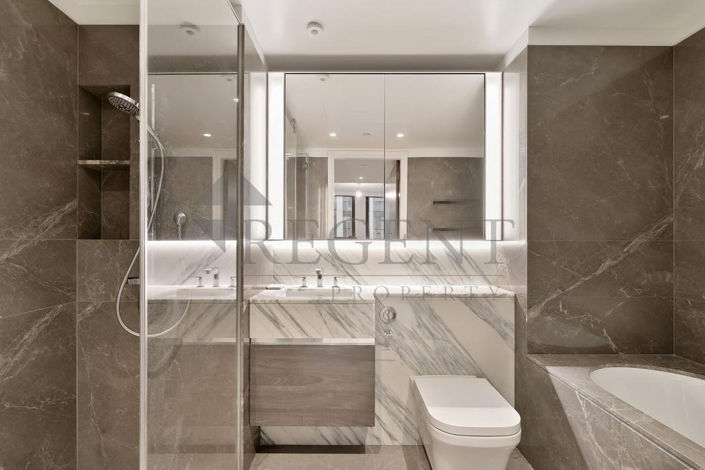Main ensuite