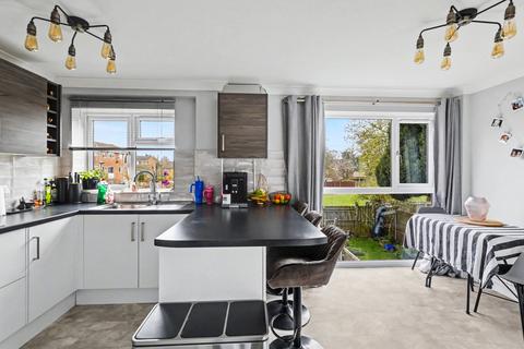 undefined, Angotts Mead, Stevenage SG1