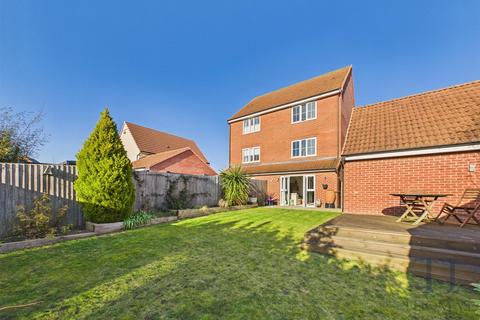 4 bedroom semi-detached house for sale, Harvest Drive, Cotgrave, Nottingham