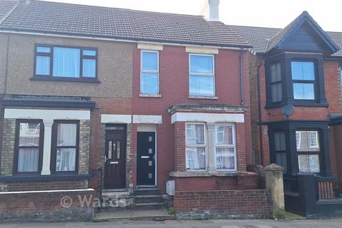 3 bedroom end of terrace house for sale, Canterbury Street, Upper Gillingham, Kent