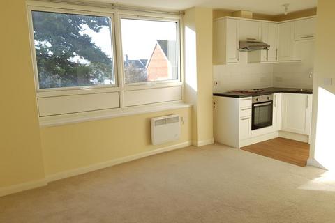 Studio to rent, Norton Road, Newhaven, BN9