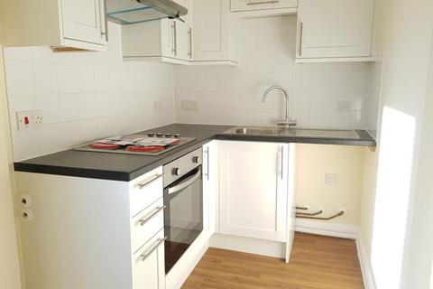 Studio to rent, Norton Road, Newhaven, BN9