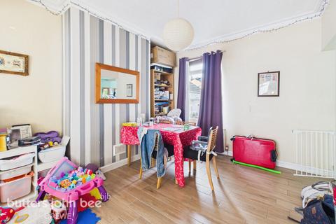 2 bedroom terraced house for sale, Elizabeth Street, Crewe