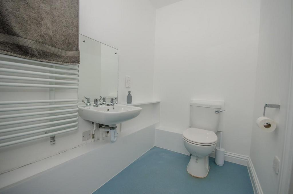 Wet room pic 2.jpg