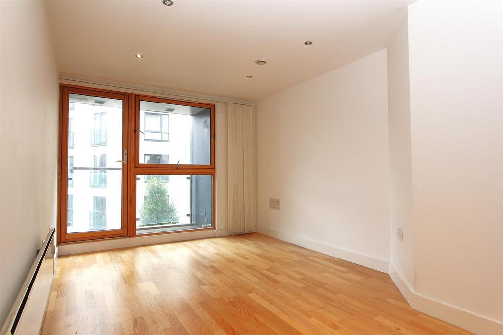 Living room.JPG