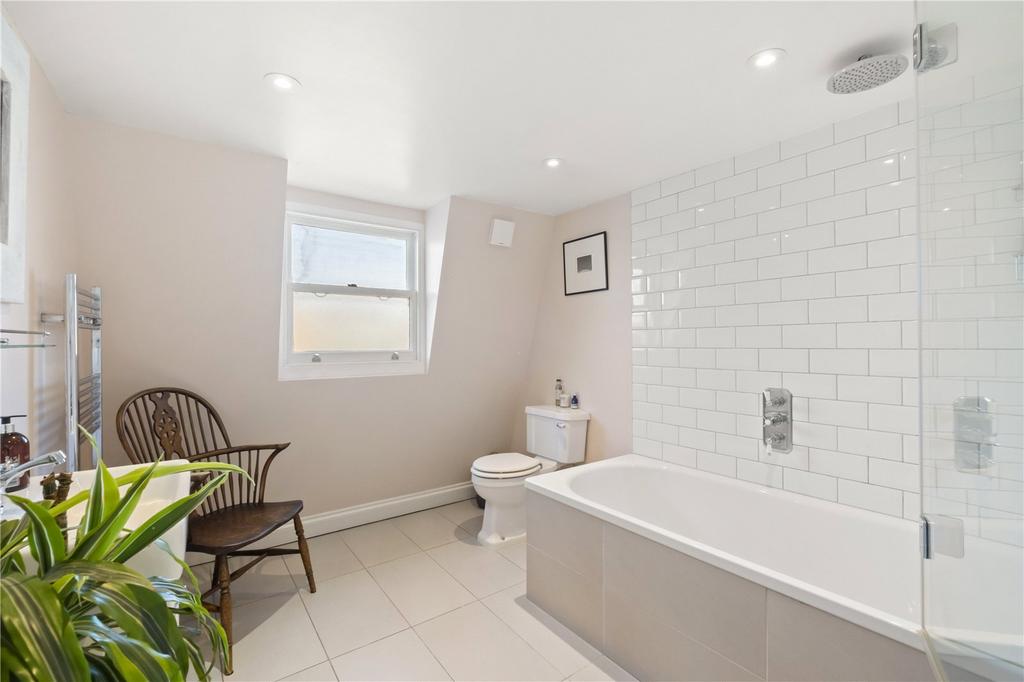 First Floor Bathroom