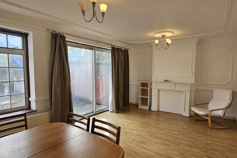 undefined, Canning Town, London, E16