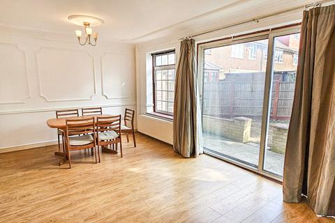 undefined, Canning Town, London, E16