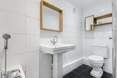 2 bedroom flat to rent, Eliot Hill, Lewisham, London, SE13