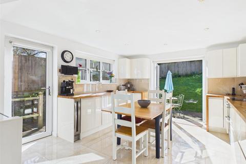 undefined, Lowden Hill, Lowden Hill SN15