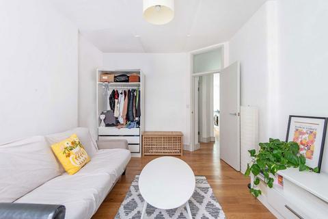 2 bedroom flat to rent, Judd Street, London WC1H