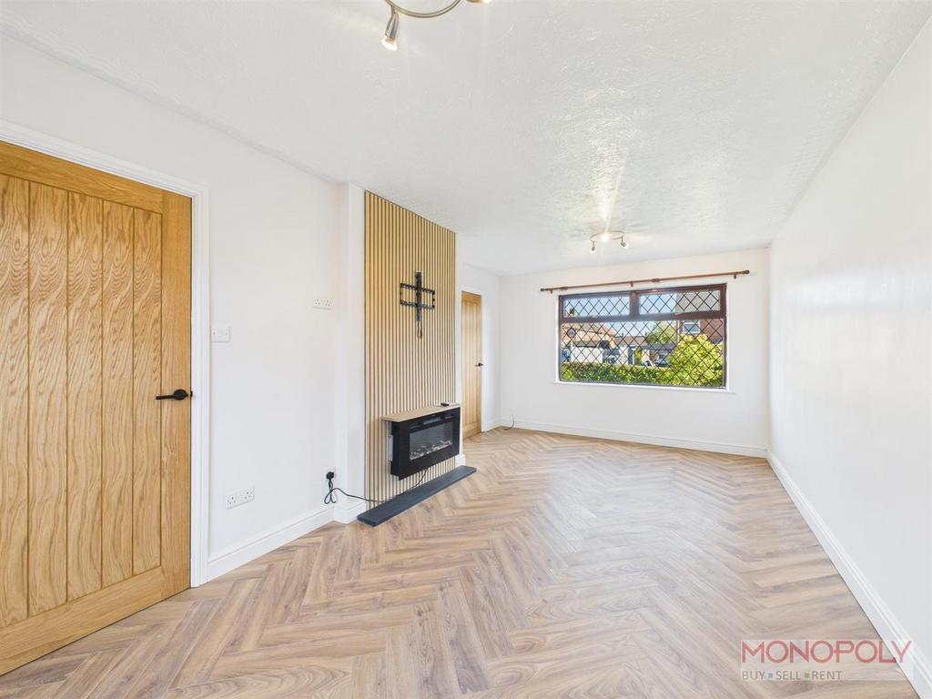 CAM04439 G0-PR0160-STILL002.jpg