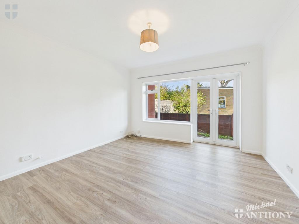 Cam03852 g0 pr0597 still005