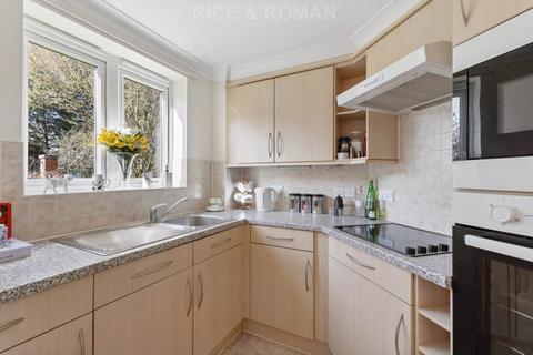 2 bedroom retirement property for sale, Winchmore Hill Road, London N21