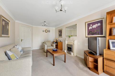 2 bedroom retirement property for sale, Winchmore Hill Road, London N21