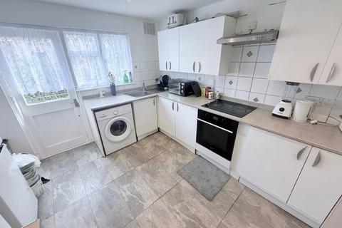 undefined, Birnam Road, Finsbury Park