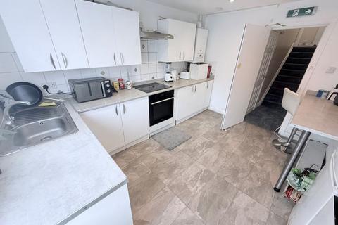 undefined, Birnam Road, Finsbury Park