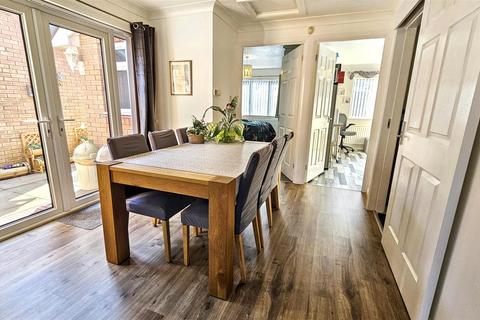 undefined, Peregrine Rise, Leicester