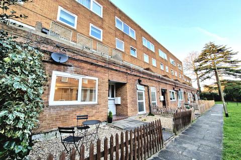 undefined, Lydney Close, London SW19