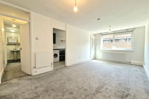 undefined, Lydney Close, London SW19