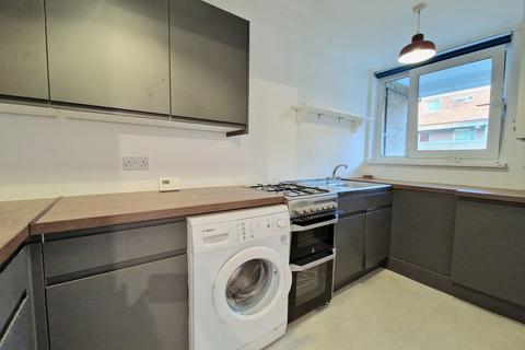 undefined, Lydney Close, London SW19