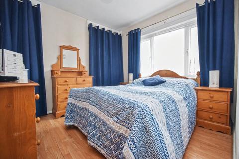 3 bedroom semi-detached house for sale, Irwin Avenue, Wakefield, West Yorkshire