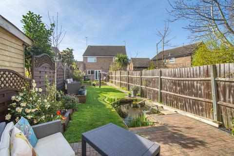 2 bedroom semi-detached house for sale, Mayland Close, Heybridge, Maldon