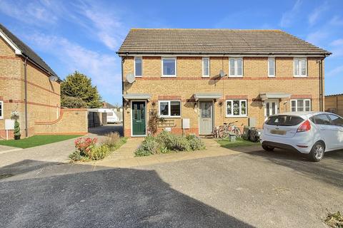 2 bedroom end of terrace house for sale, Nichols Grove, Braintree, CM7