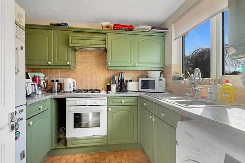 2 bedroom end of terrace house for sale, Nichols Grove, Braintree, CM7