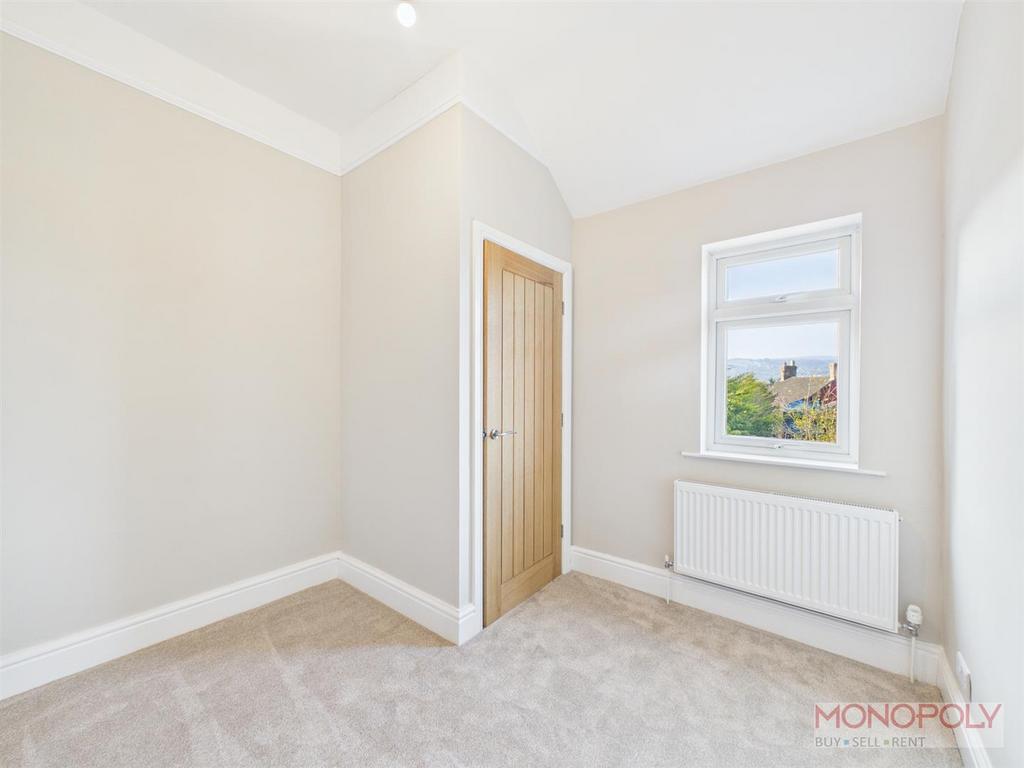 CAM01943 G0-PR0647-STILL014.jpg