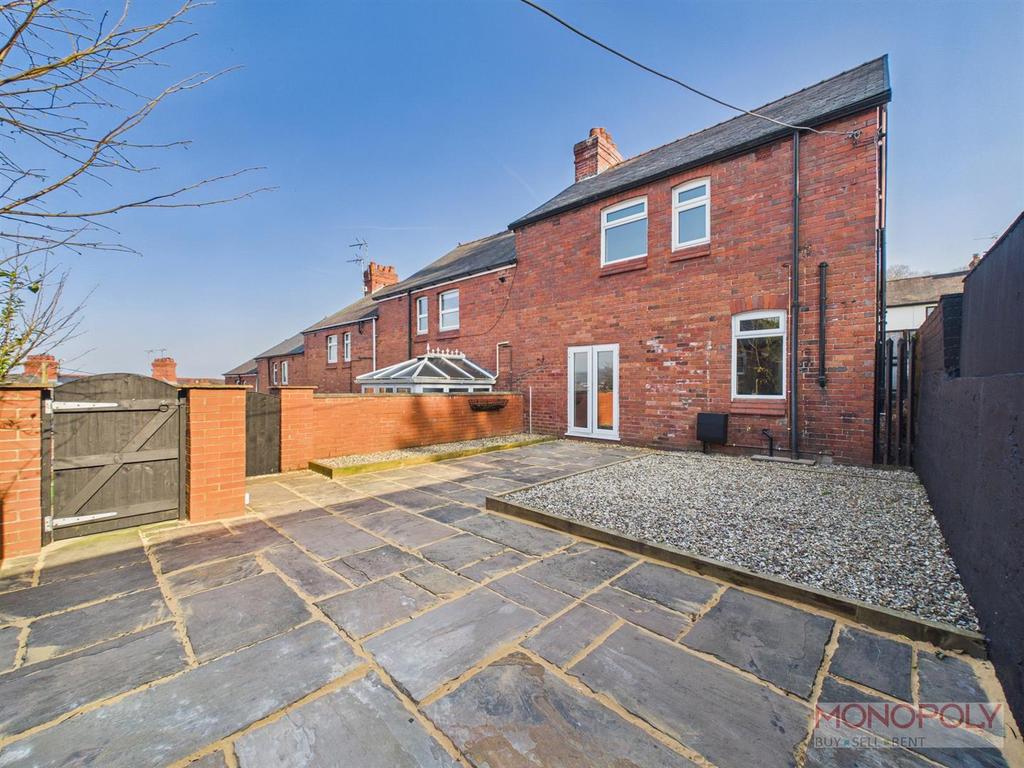 CAM01943 G0-PR0647-STILL016.jpg