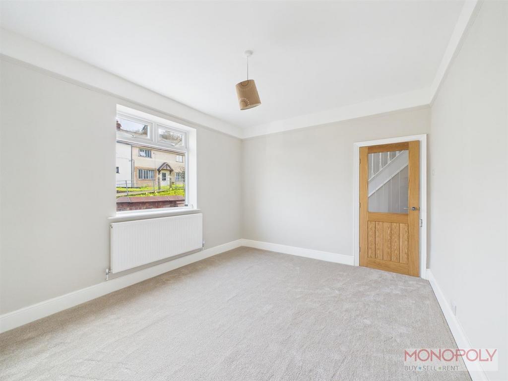 CAM01943 G0-PR0647-STILL002.jpg