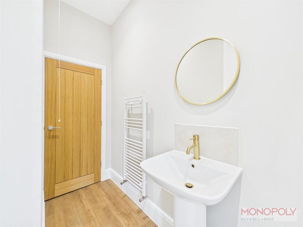 CAM01943 G0-PR0647-STILL009.jpg