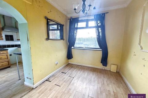 4 bedroom semi-detached house for sale, Windmill Road, Wombwell, Barnsley