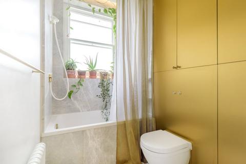 Studio for sale, Jeffreys Road, Clapham, London, SW4
