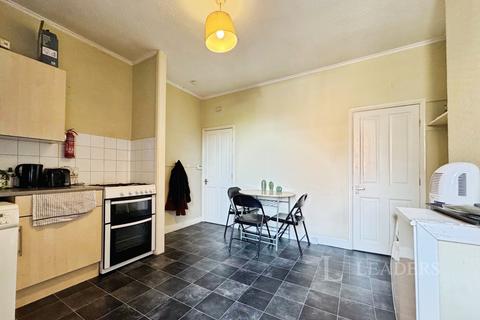 3 bedroom terraced house to rent, Dereham Road, NR2