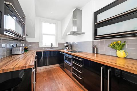 3 bedroom flat for sale, Crystal Palace Park Road, Sydenham, London, SE26