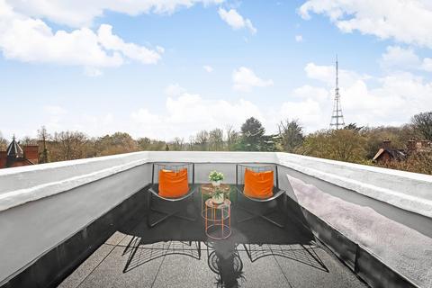 3 bedroom flat for sale, Crystal Palace Park Road, Sydenham, London, SE26