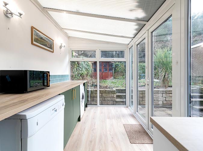 Open Plan Kitchen and Dining Room