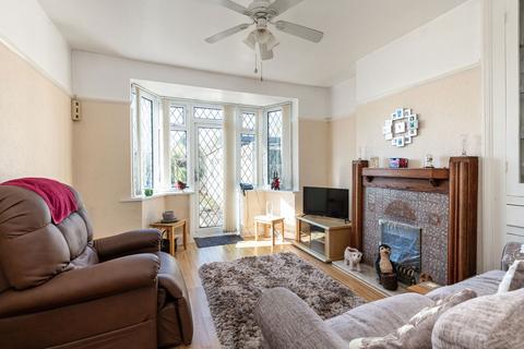 2 bedroom semi-detached bungalow for sale, Broom Hill Road, Rochester ME2