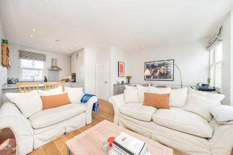 2 bedroom flat for sale, Kimberley Road, London SW9