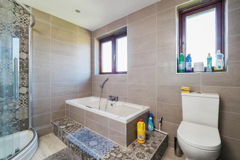 3 bedroom detached house for sale, Arundel Drive, Bramcote Hills, Nottingham, NG9