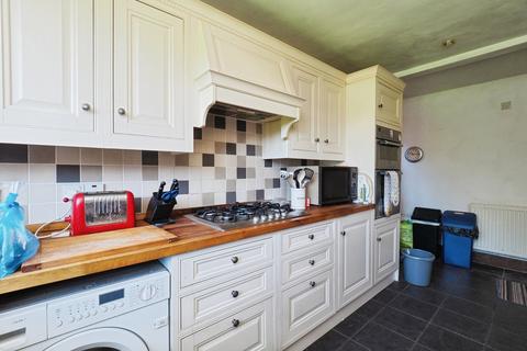 3 bedroom detached house for sale, Arundel Drive, Bramcote Hills, Nottingham, NG9
