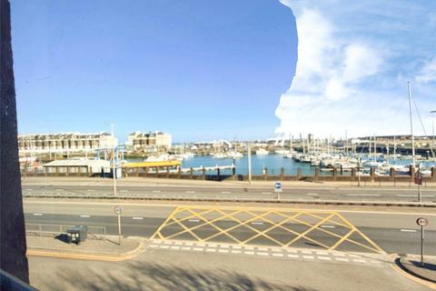 undefined, Snargate Street, Kent CT17