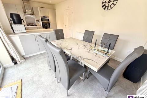 4 bedroom detached house for sale, Jamie Marcus Way, Oadby, LE2