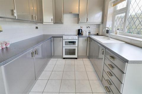 undefined, Lords Mill Road, Shavington, Crewe